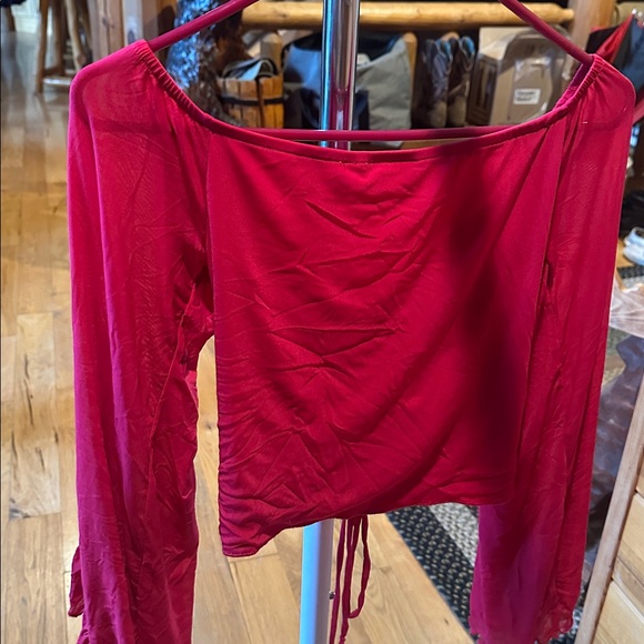 Pink Ruched Off-Shoulder Top - Picture 4 of 4